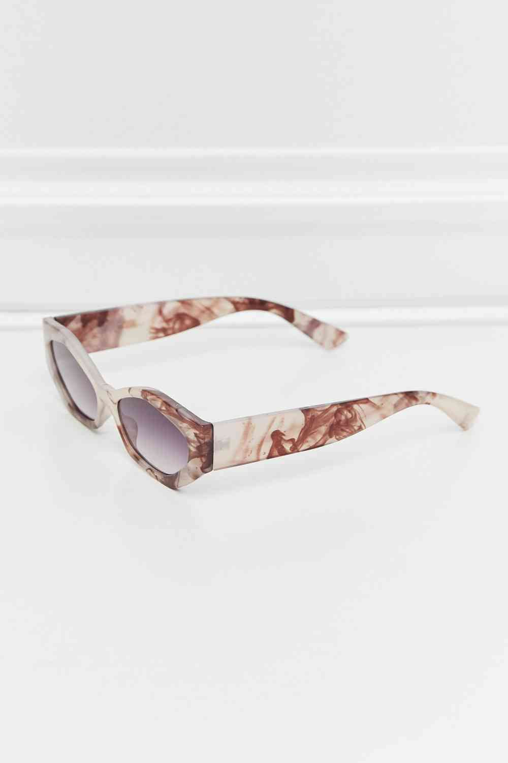 Polycarbonate Frame Wayfarer Sunglasses
