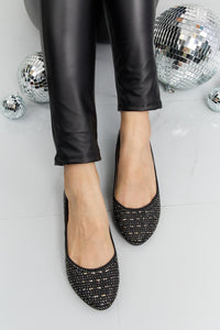 Forever Link Rhinestone Pointed Toe Flats